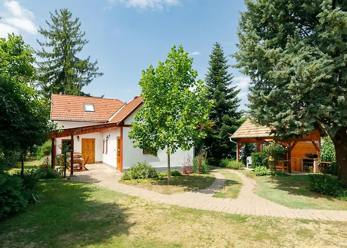 Magnolia By Interhome * Latrany